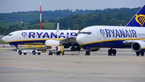 10 porad na udane podróże bez stresu z RYANAIR